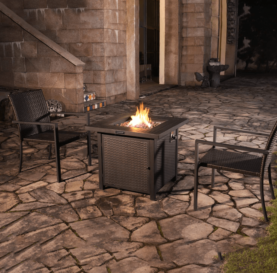 OUTDOOR FIRE PIT